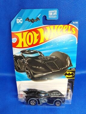 Hot Wheels Batman: Arkham Asylum Batmobile